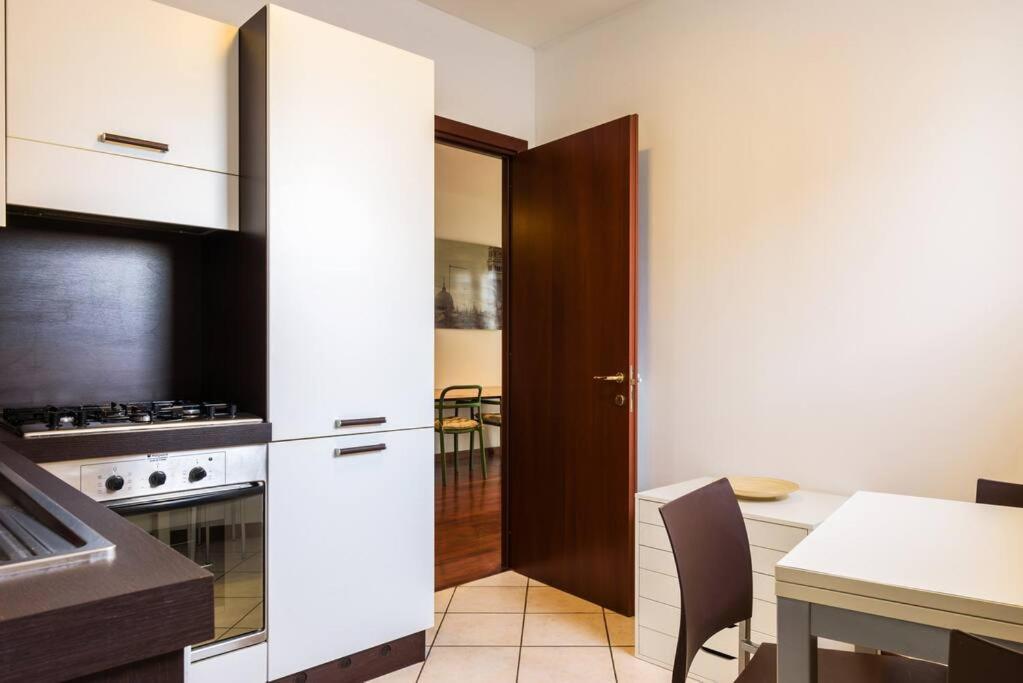 Magistretti Flexyrent Apartment Milão Exterior foto
